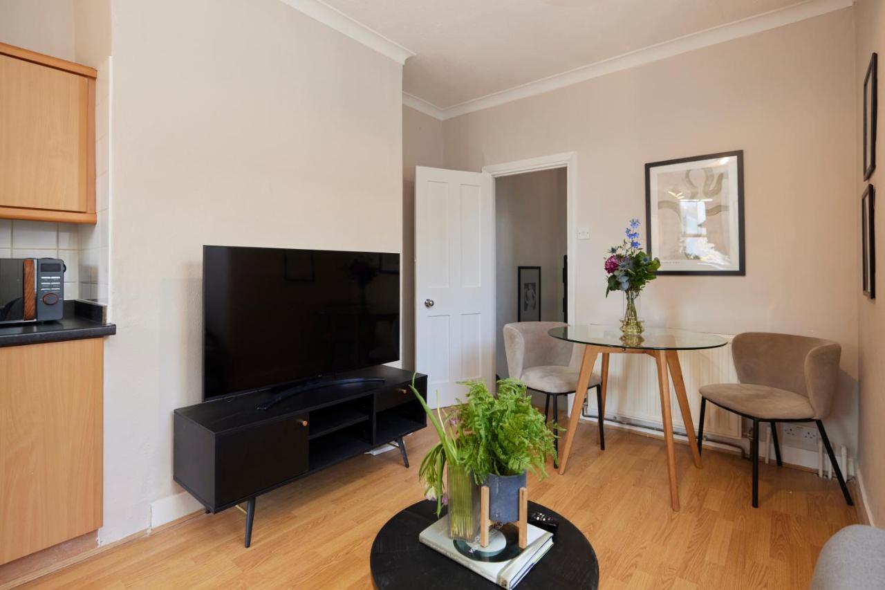 The Leyton Midland Crib - Cozy 2Bdr Flat With Study Room + Garden London Exterior photo